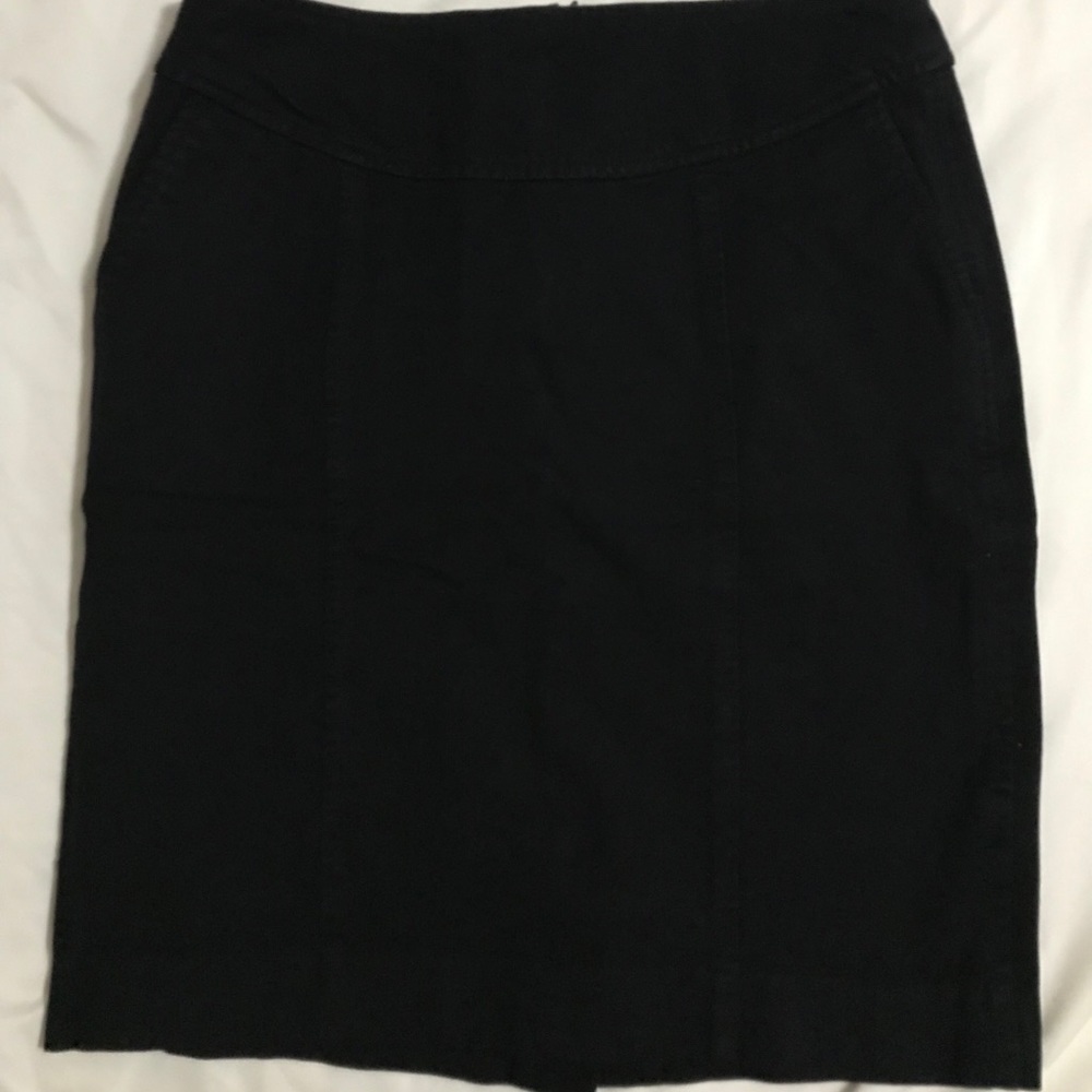 Black pencil skirt